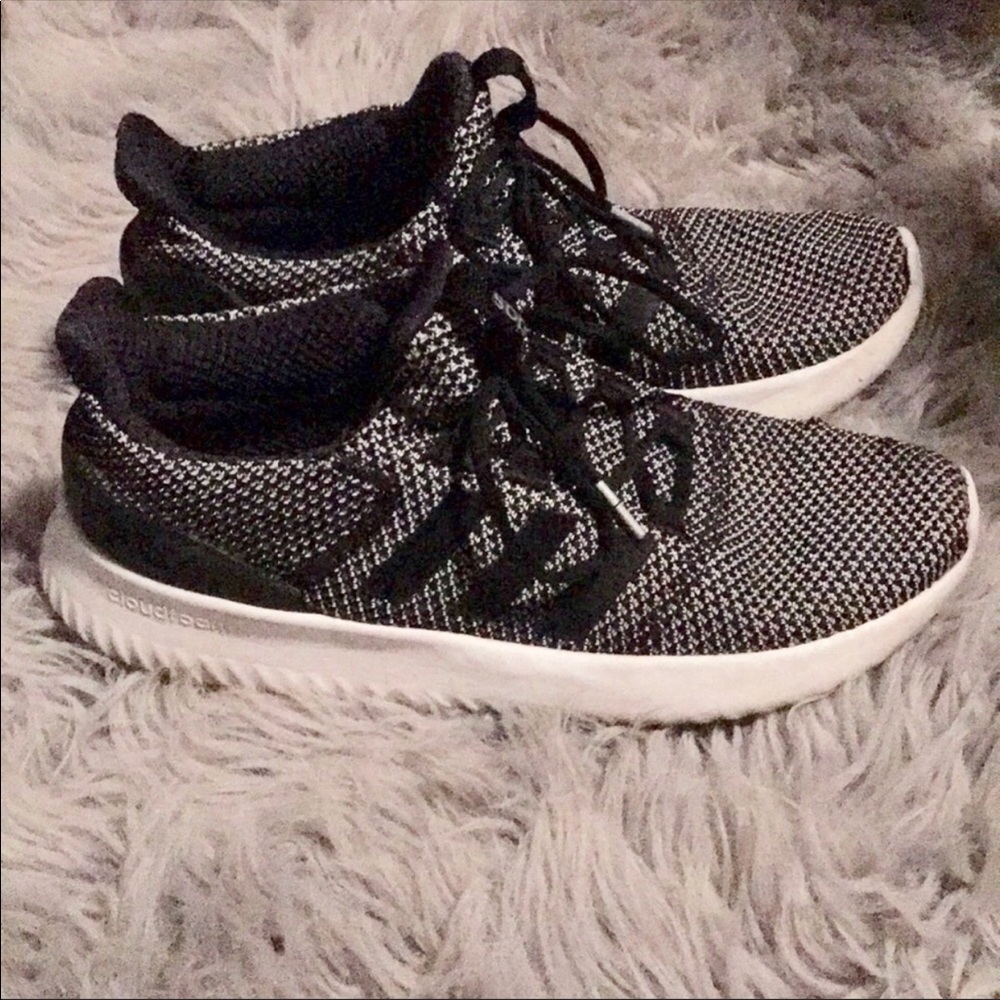 Adidas Cloud Foam Shoes - Picture 4 of 6